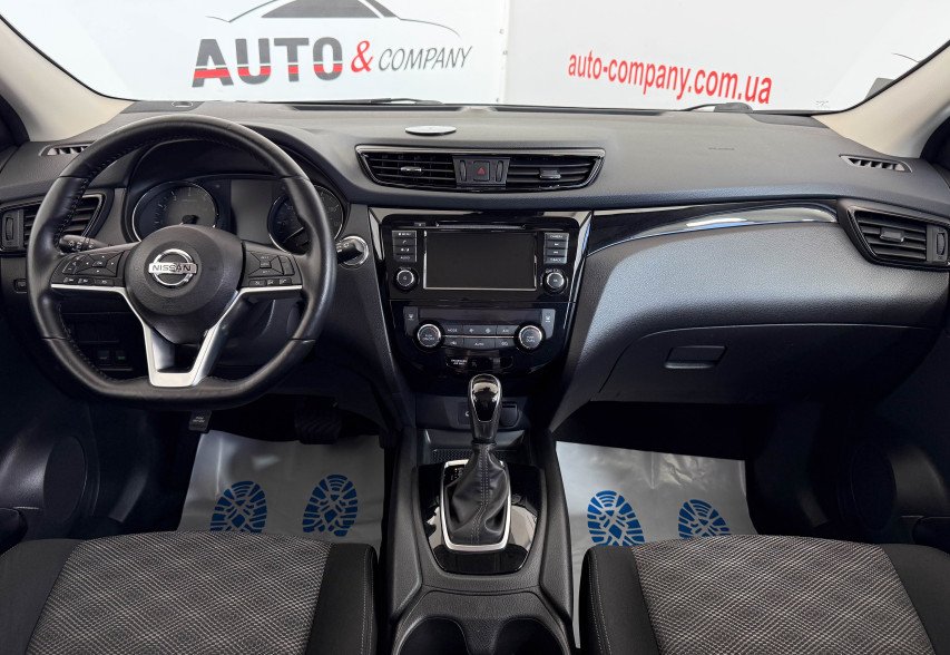 Nissan Rogue Sport 2020 Чорний