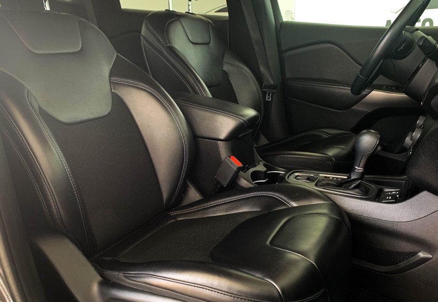 Jeep Cherokee 2018 Сірий