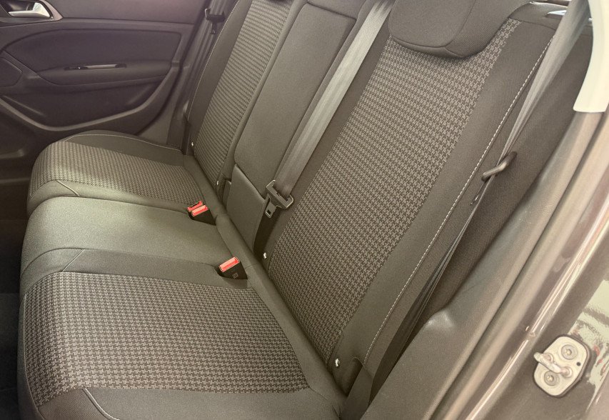 Peugeot 308 2020 Сірий