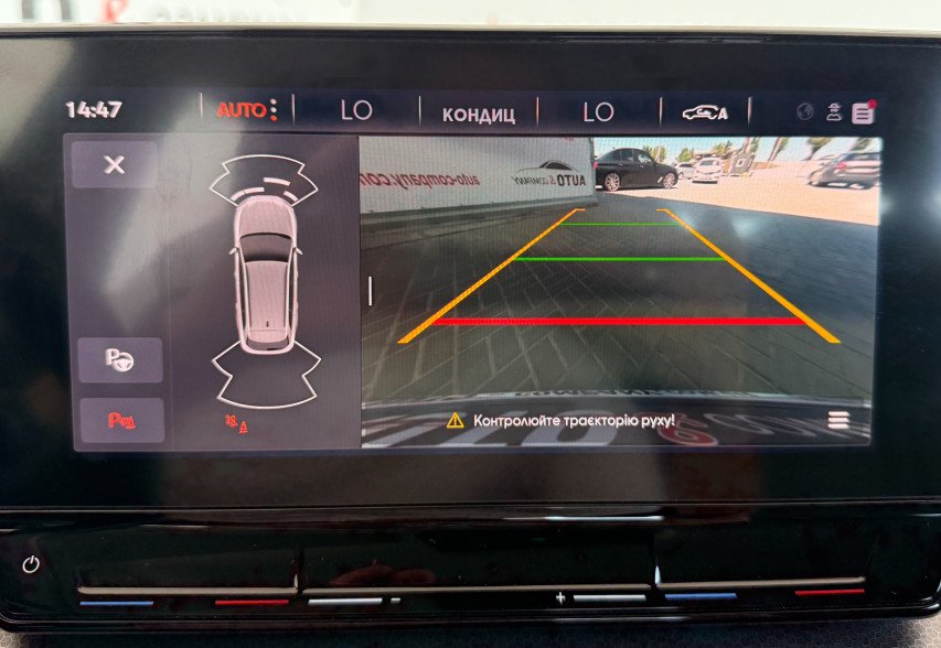 Seat Leon 2022 Чорний