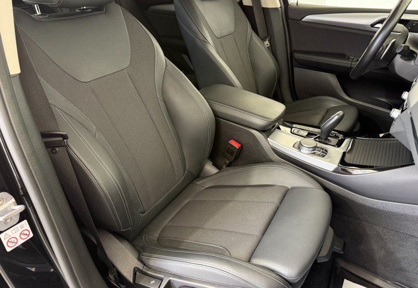 BMW X3 2019 Чорний