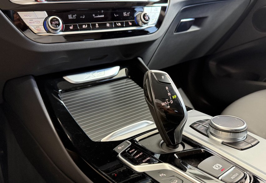 BMW X3 2019 Чорний