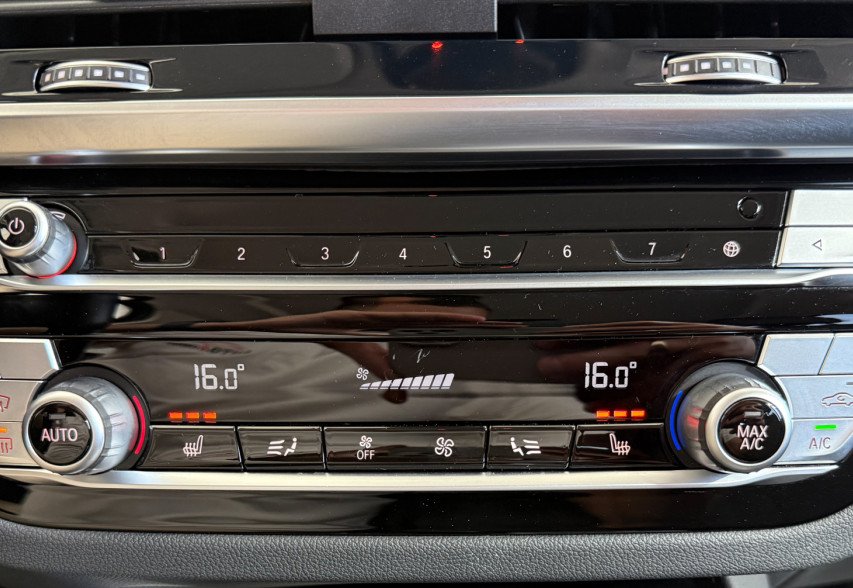 BMW X3 2019 Чорний