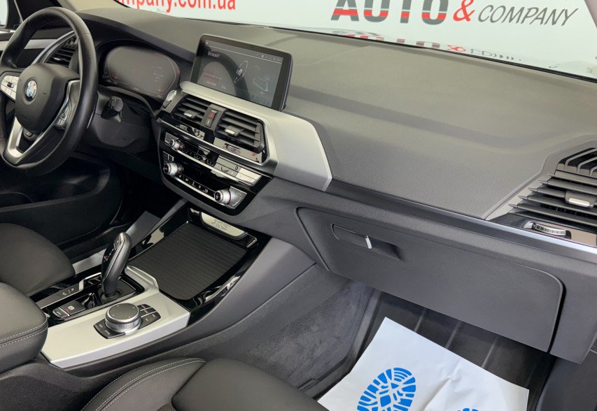 BMW X3 2019 Чорний