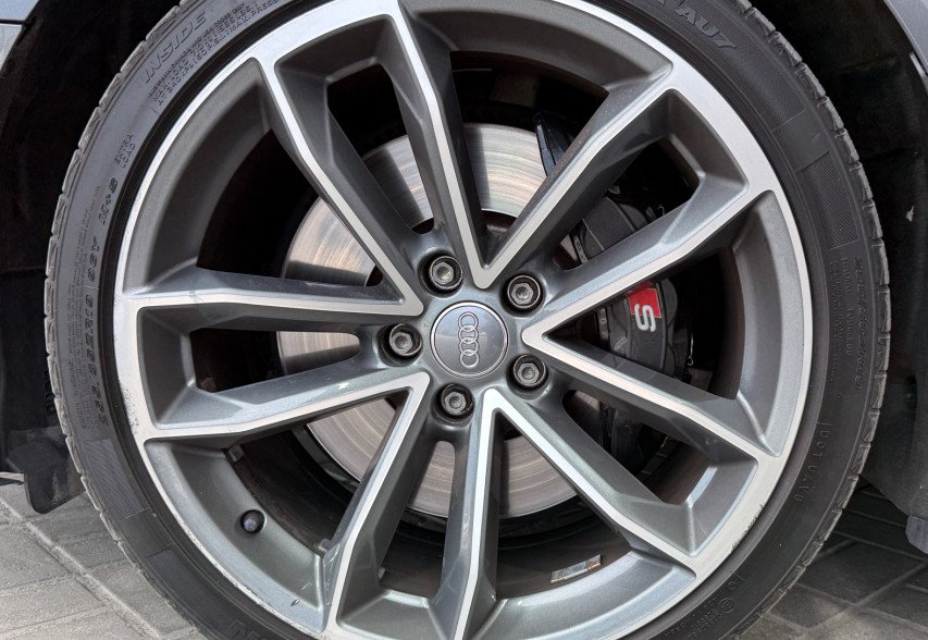 Audi S5 2018 сірий