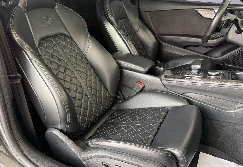 Audi S5 2018 сірий
