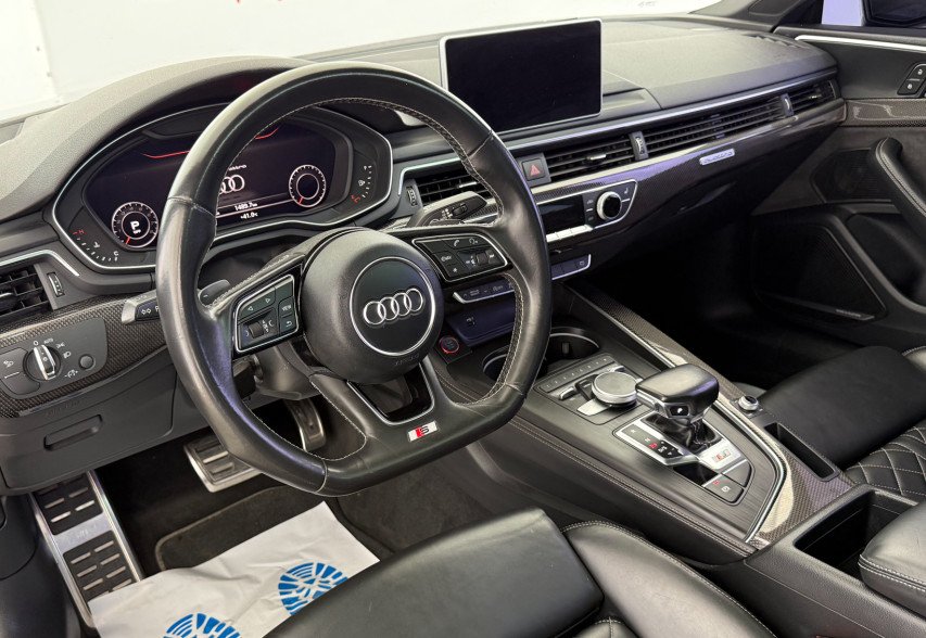 Audi S5 2018 сірий