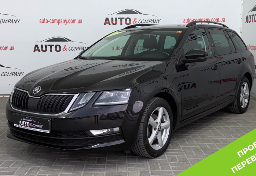 Skoda Octavia 2019 Чорний