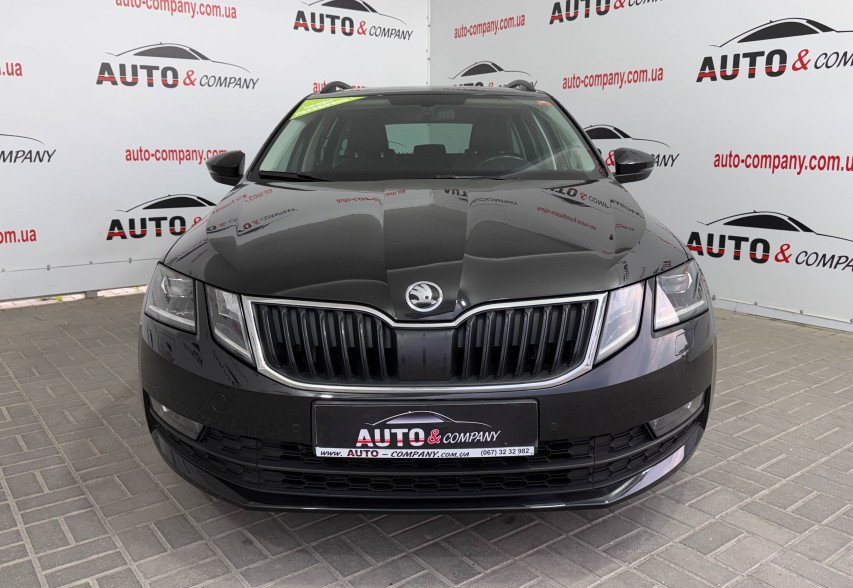 Skoda Octavia 2019 Чорний