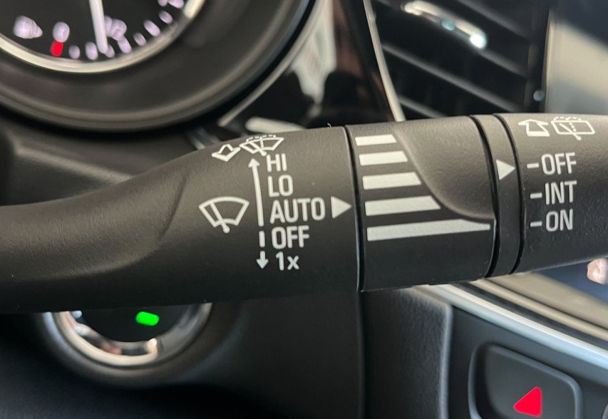 Opel Insignia  2021 синій