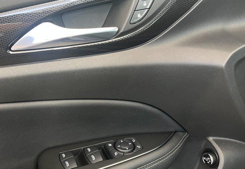 Opel Insignia  2021 синій
