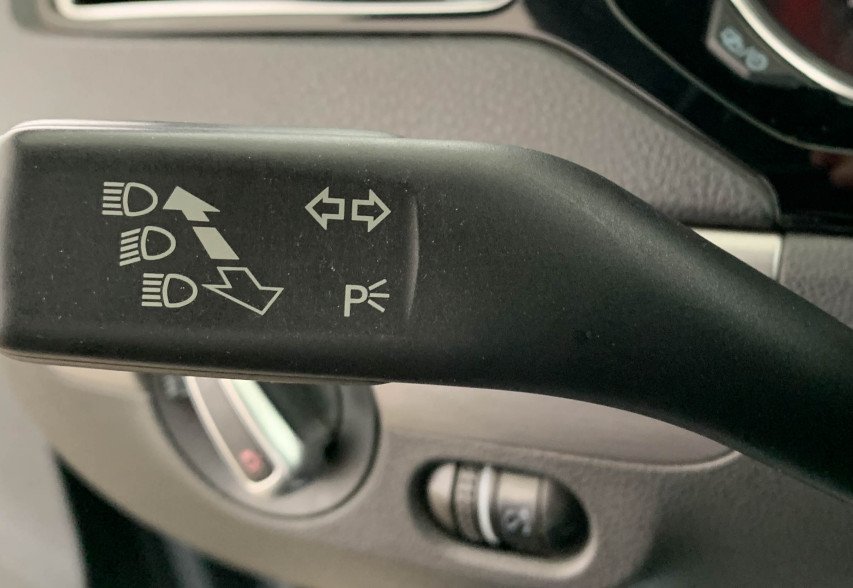 Volkswagen Jetta 2016 Сірий