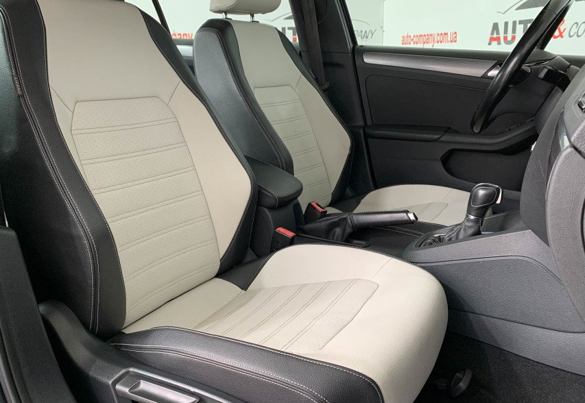 Volkswagen Jetta 2016 Сірий
