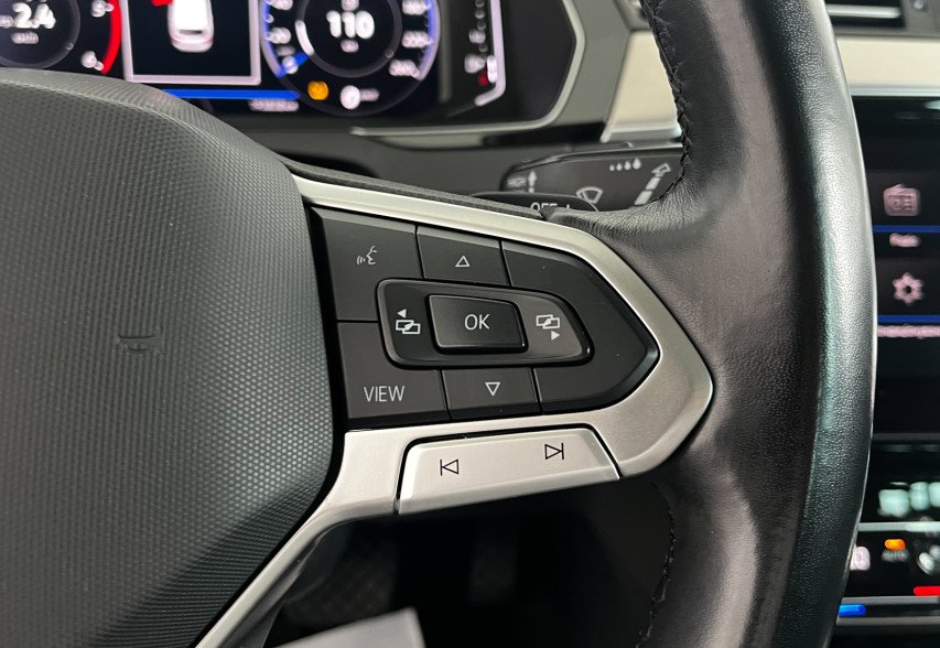 Volkswagen Passat B8 2021 синій