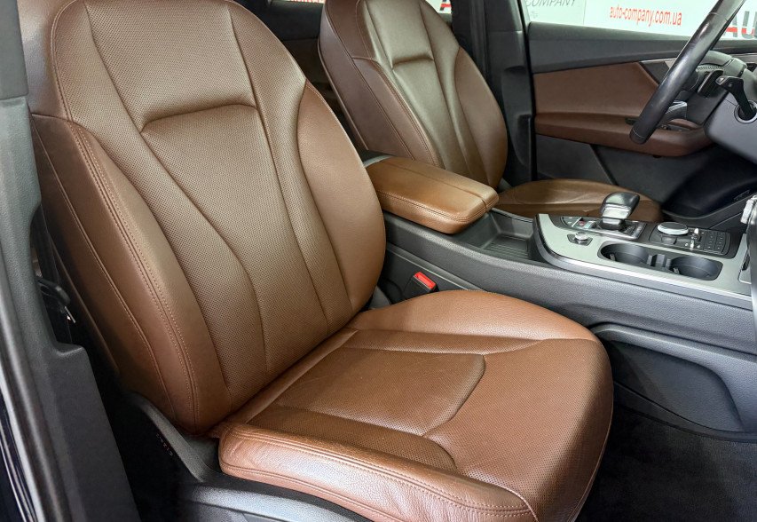 Audi Q7 2016 Синій
