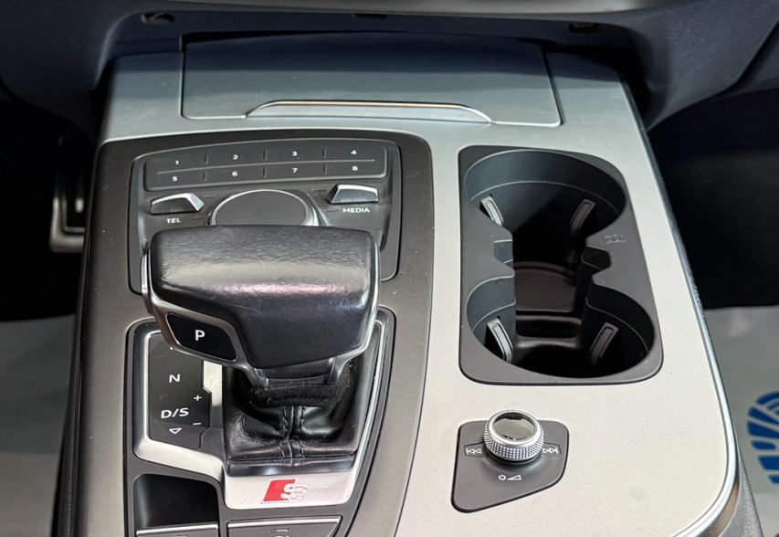 Audi Q7 2016 Синій