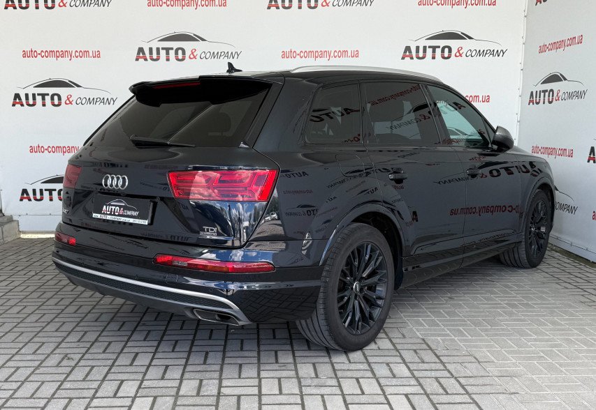 Audi Q7 2016 Синій