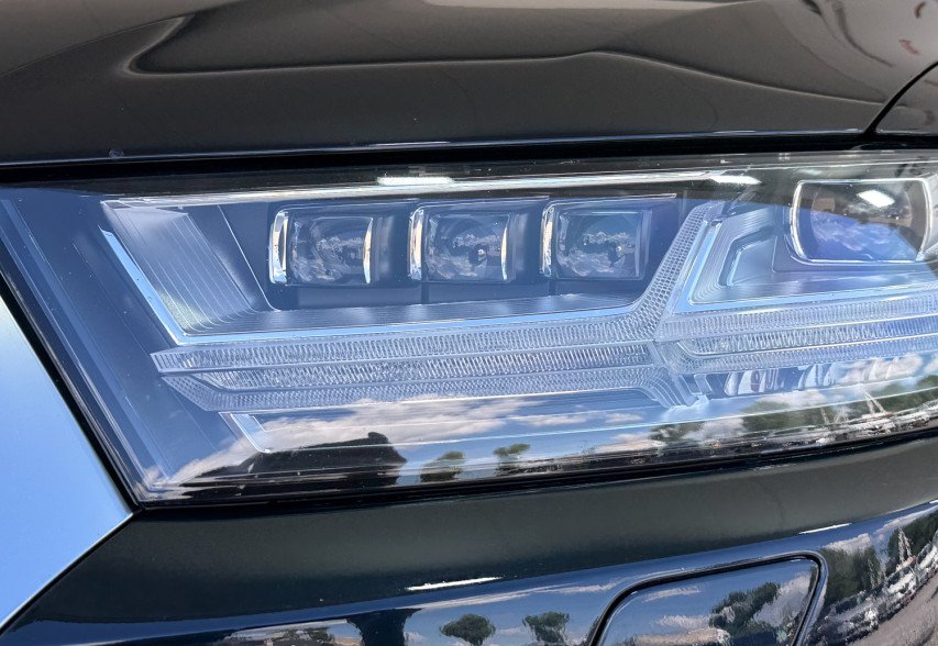 Audi Q7 2016 Синій