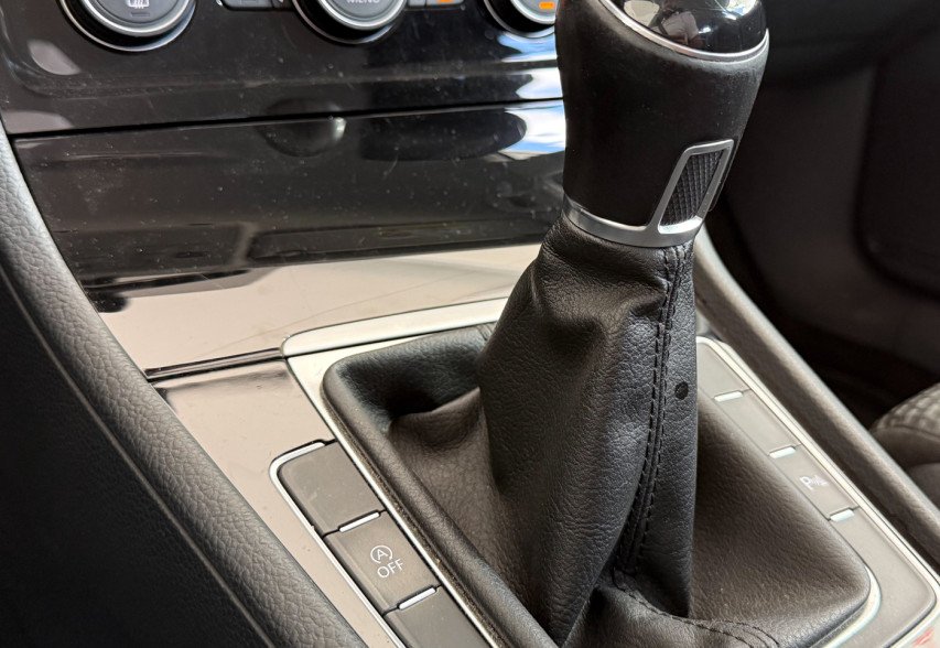 Volkswagen Golf VII 2016 сірий