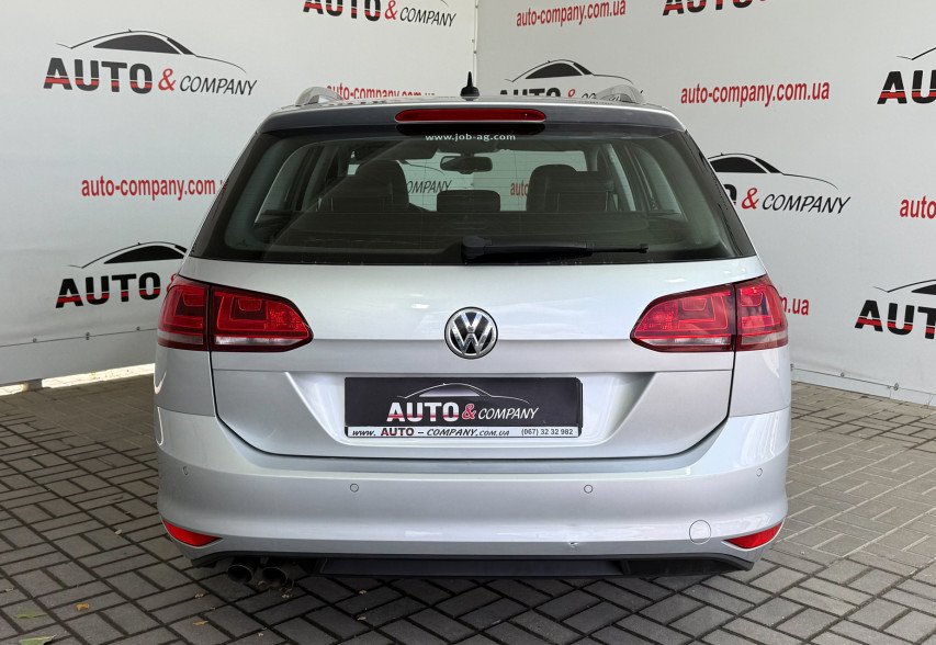 Volkswagen Golf VII 2016 сірий