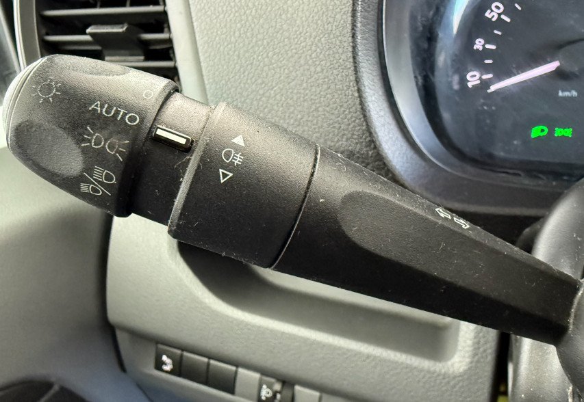 Peugeot Expert 2019 Білий