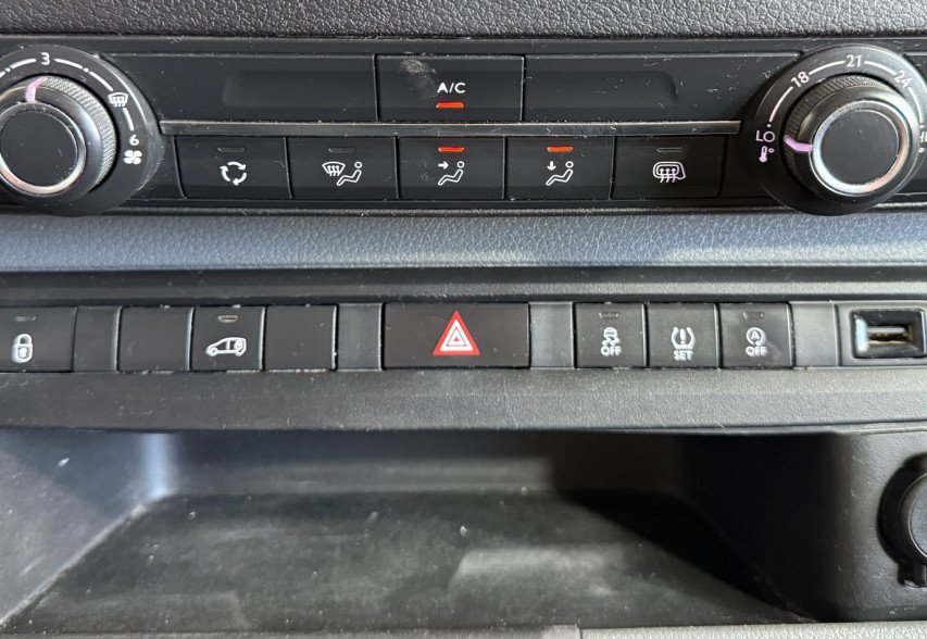 Peugeot Expert 2019 Білий