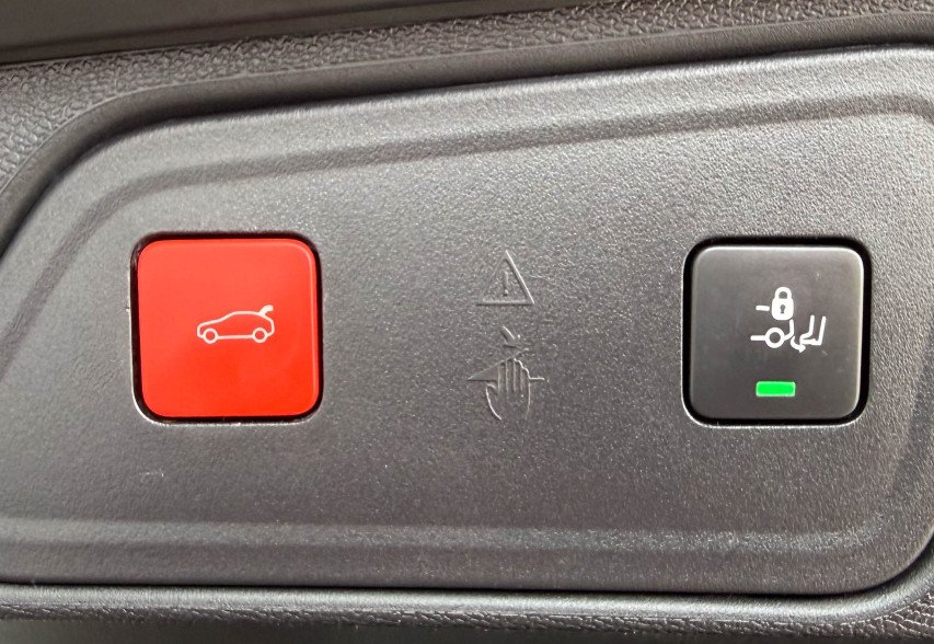 Peugeot 3008 2022 Синій