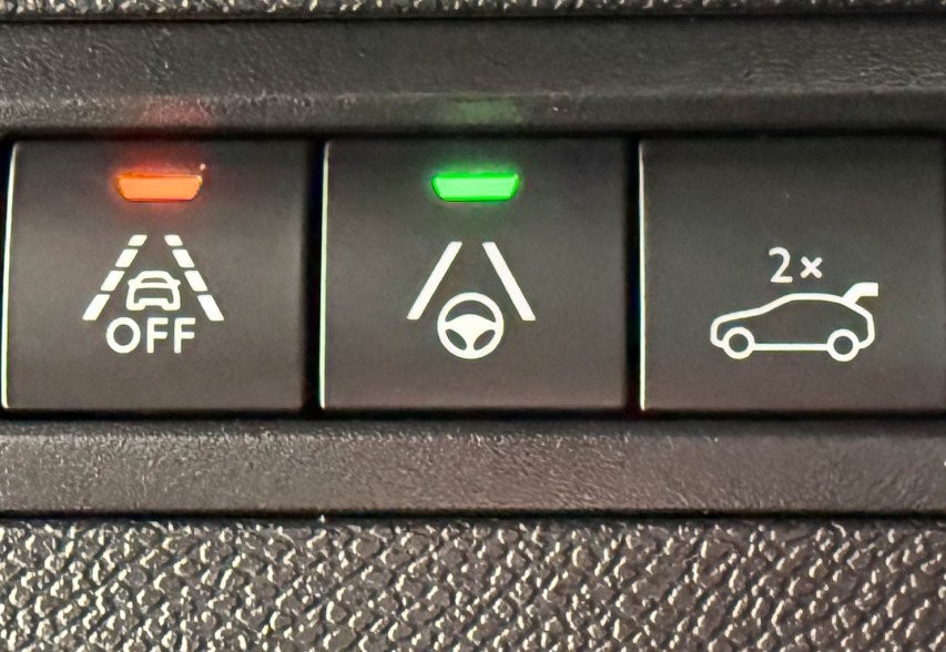 Peugeot 3008 2022 Синій