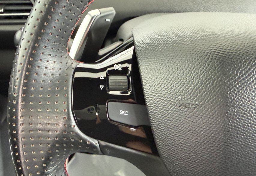 Peugeot 308 2019 синій