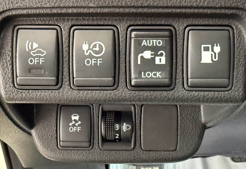 Nissan Leaf 2014 Білий