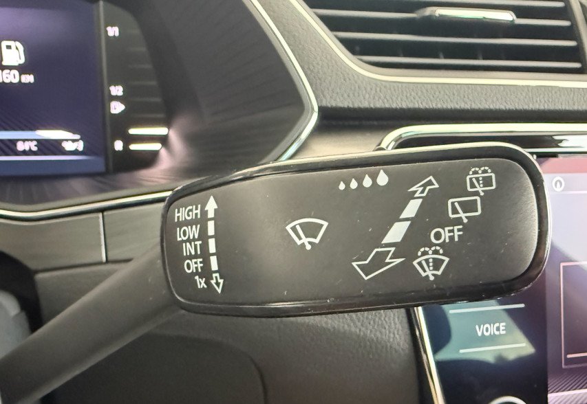 Skoda Superb 2021 Чорний