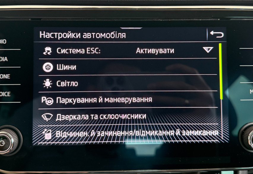 Skoda Superb 2021 Чорний