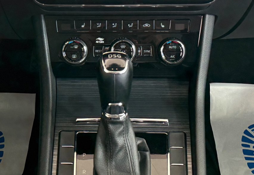 Skoda Superb  2021 Сірий