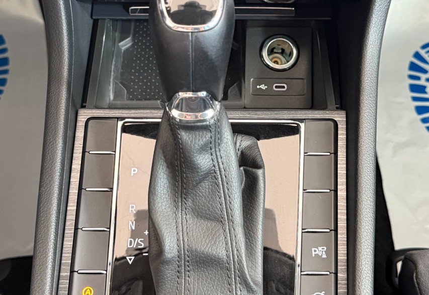 Skoda Superb  2021 Сірий