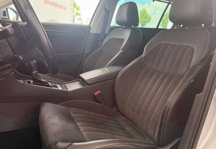 Skoda Superb  2021 Сірий