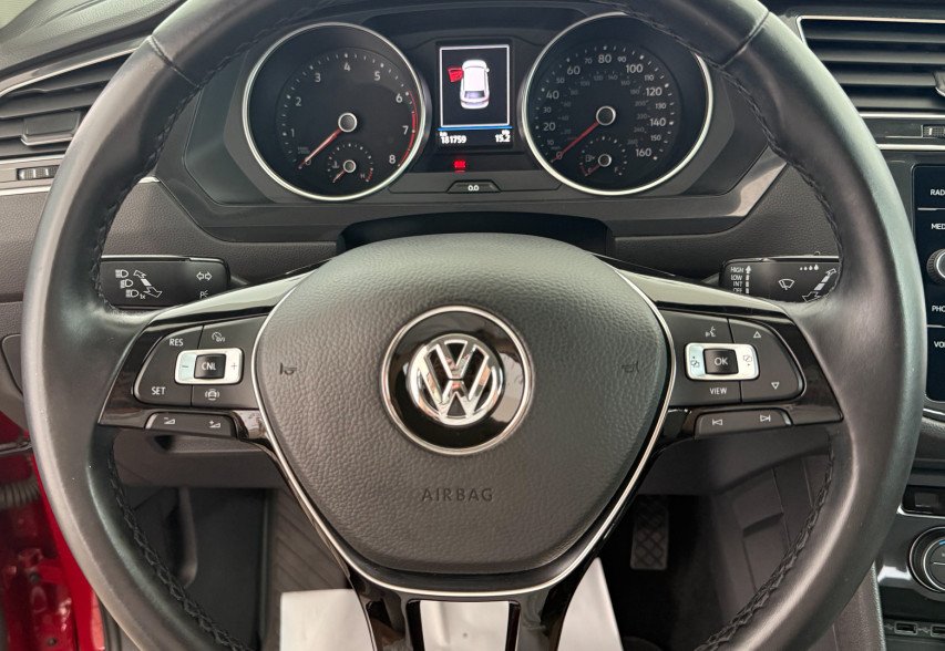 Volkswagen Tiguan Allspace 2018 Червоний