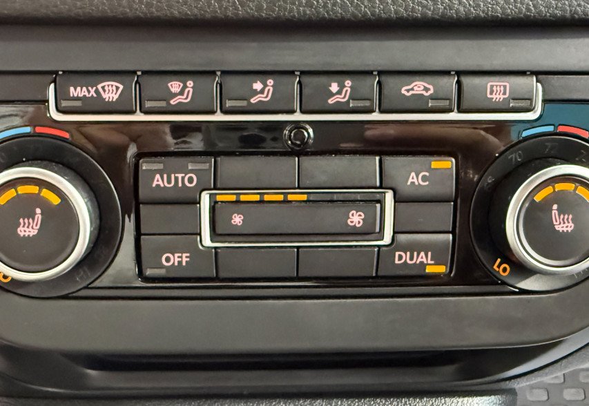Volkswagen Tiguan 2012 сірий