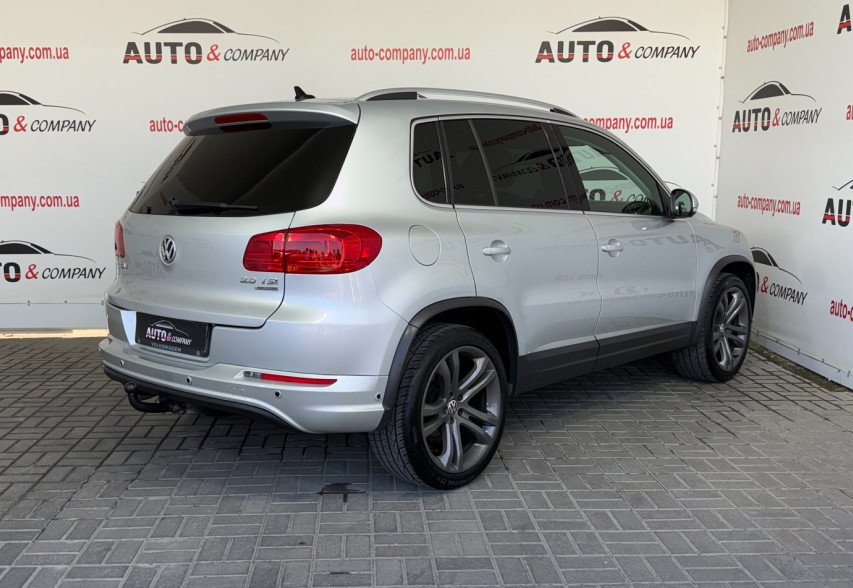 Volkswagen Tiguan 2012 сірий