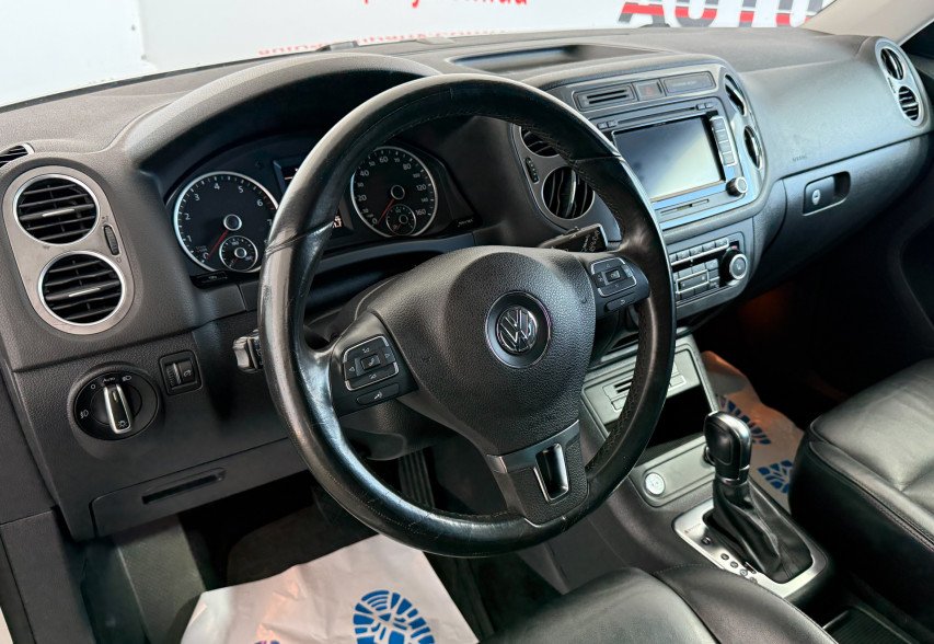 Volkswagen Tiguan 2012 сірий