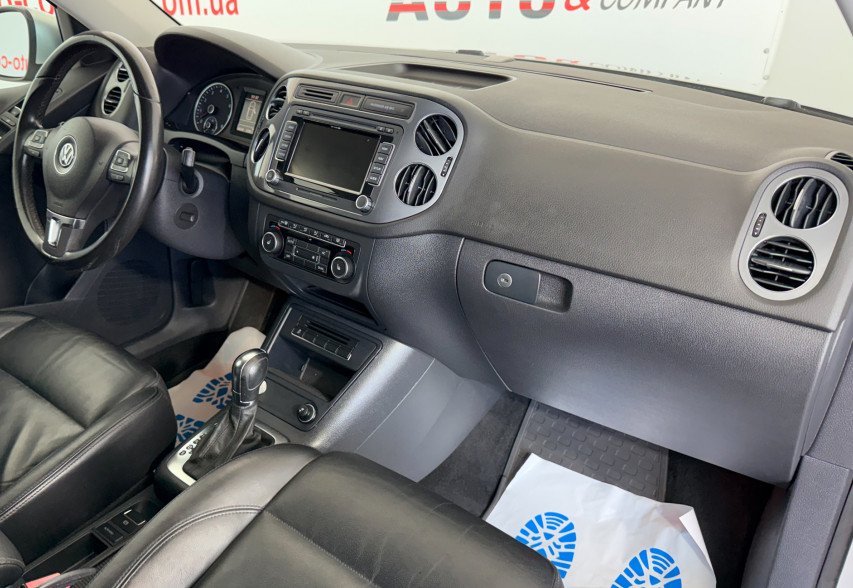 Volkswagen Tiguan 2012 сірий