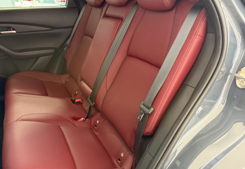 Mazda Cx-30 2025 сірий