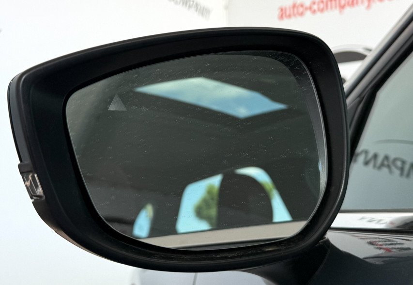 Mazda Cx-30 2025 сірий