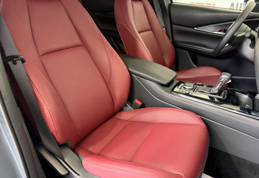 Mazda Cx-30 2025 сірий