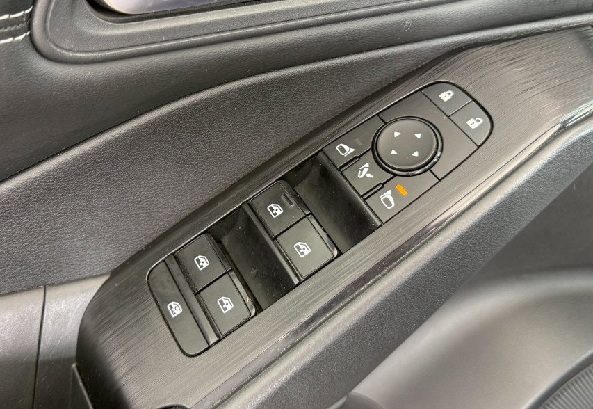 Nissan Qashqai 2022 синій