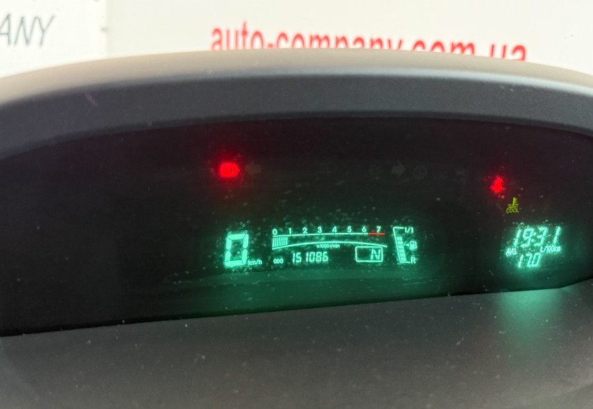 Toyota Yaris  2008 червоний