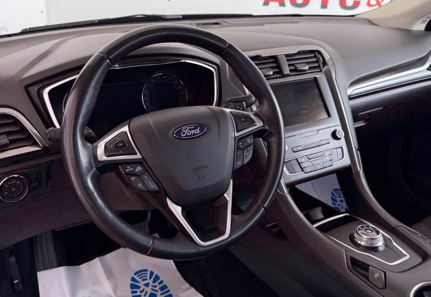 Ford Mondeo 2019 Сірий