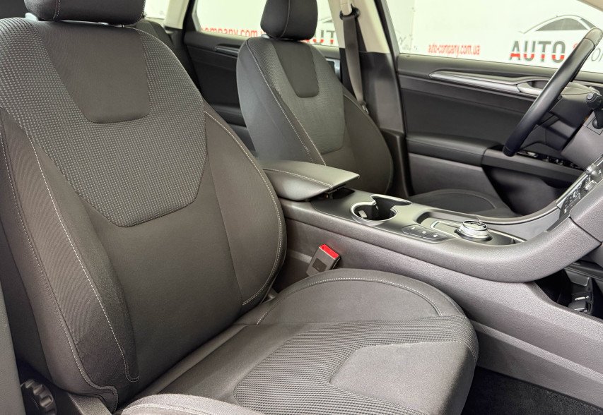 Ford Mondeo 2019 Сірий