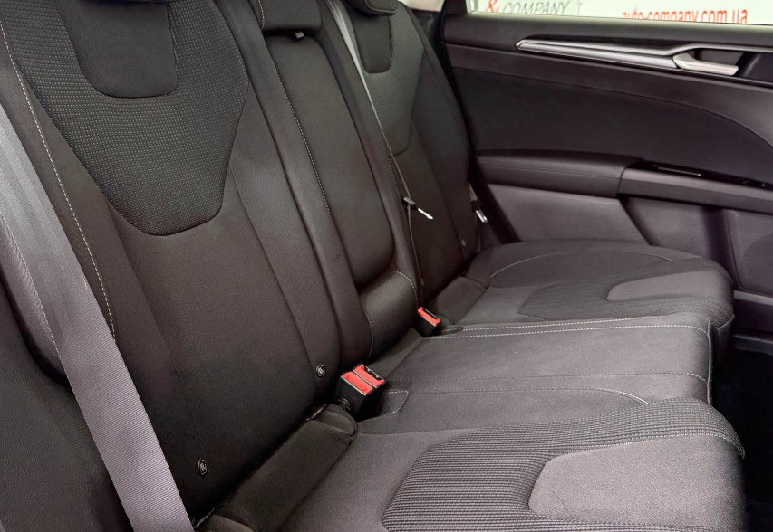 Ford Mondeo 2019 Сірий