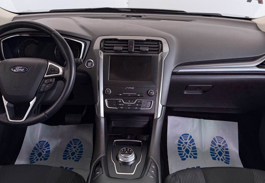 Ford Mondeo 2019 Сірий