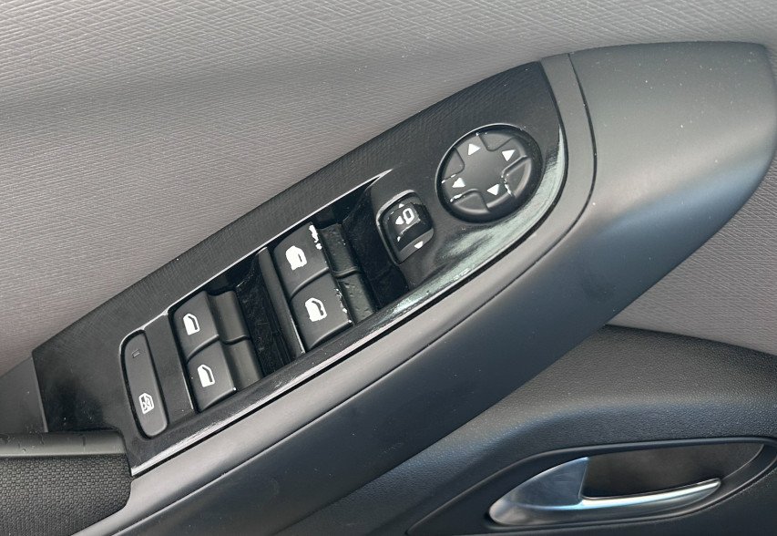 Citroen C4 Picasso 2014 чорний